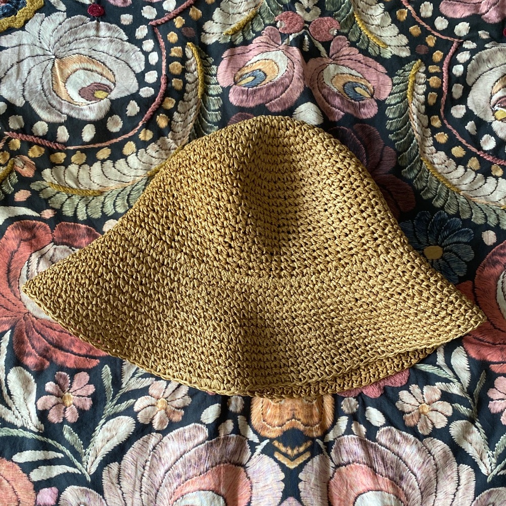 Cute Floppy Sunhat for Beach Days 🏖️